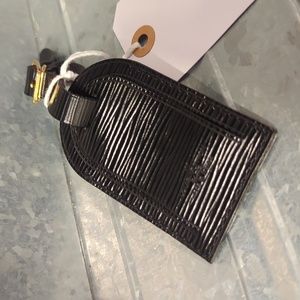 Louis Vuitton • Black Epi Luggage Tag